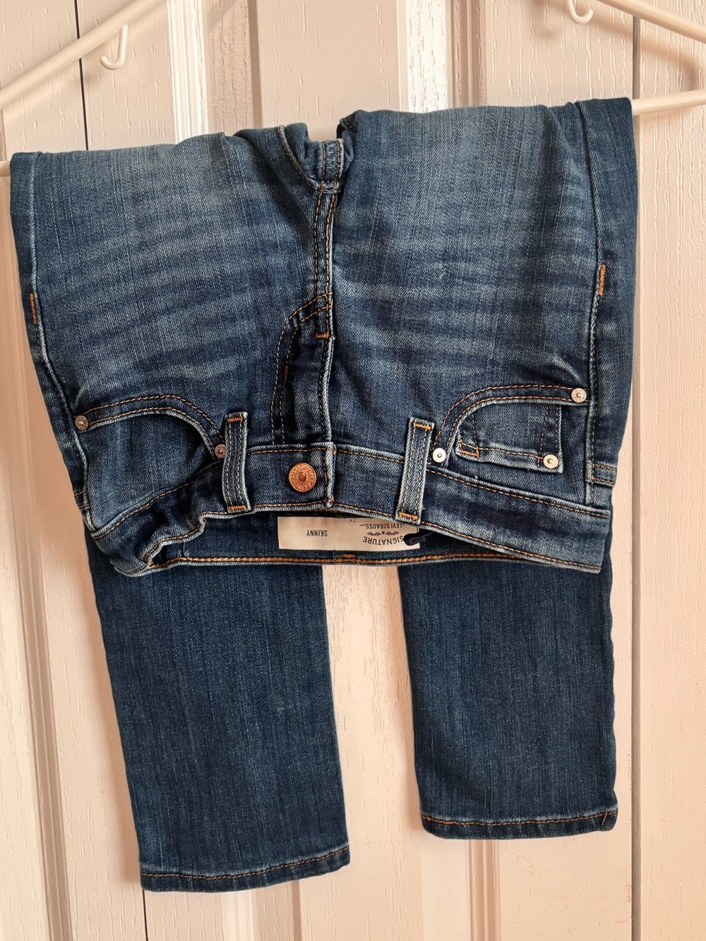 Levi’s| Signature Skinny Jeans